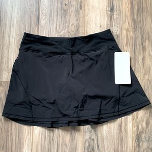Lululemon black skort size 6 tall NWT
